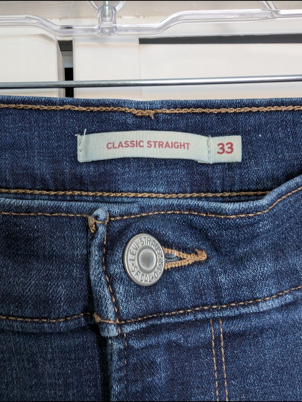 Dark Blue Women's Classic Fit Levi's - Picture 3 of 4